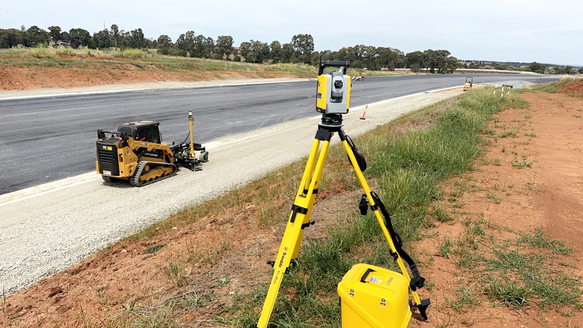 CAT excavator with GPS machine control